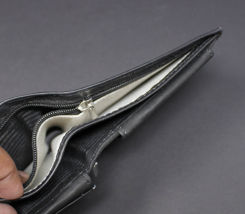 Cowhide Leather Bi-Fold Wallet