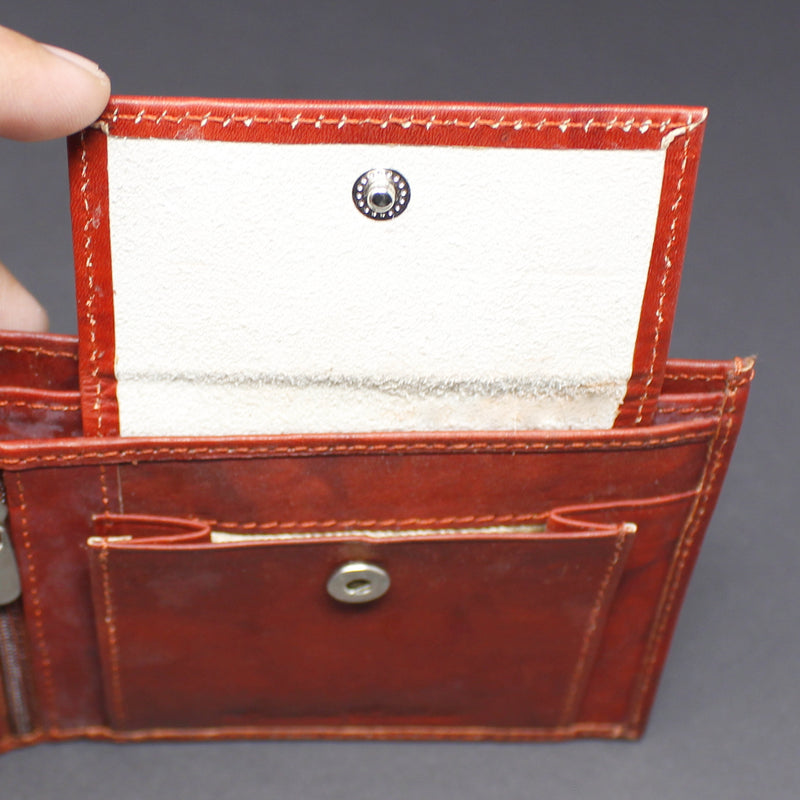 Cowhide Leather Bi-Fold Wallet