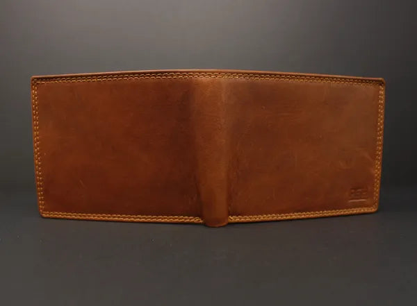 RFID Distressed Oil Pull Up Full-Grain Leather Bi-Fold Wallet