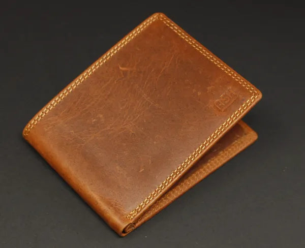RFID Distressed Oil Pull Up Full-Grain Leather Bi-Fold Wallet